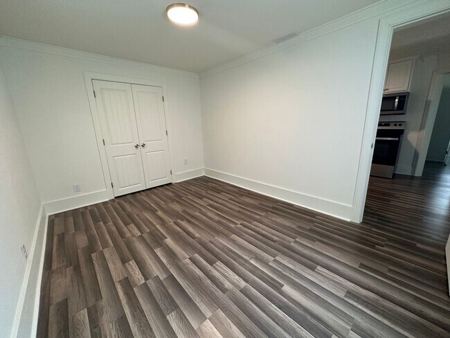 Building Photo - 1814 Newark Ave