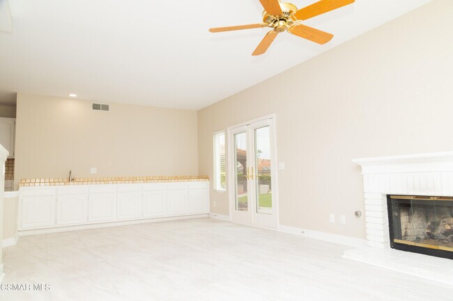 Building Photo - 3154 Provence Pl