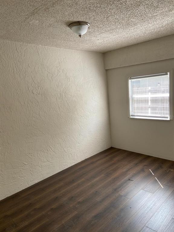 Building Photo - 3149 Huron Ave