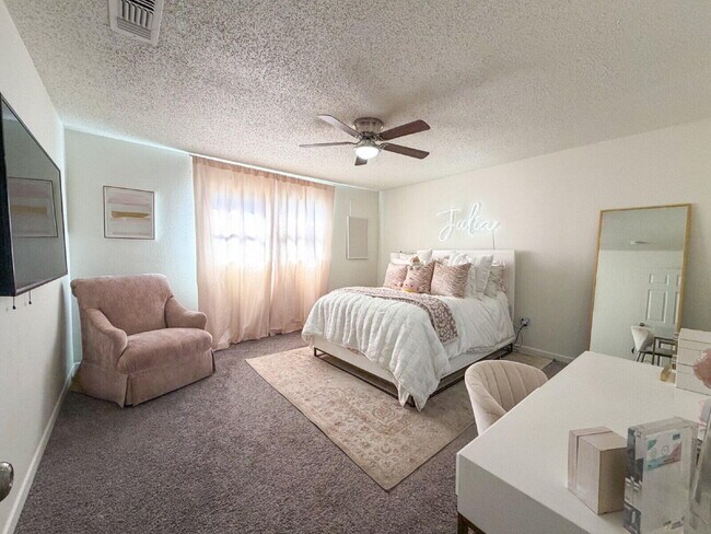 Building Photo - 3111 43rd St