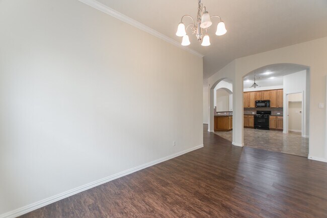 Building Photo - 25531 Forest Springs Lake