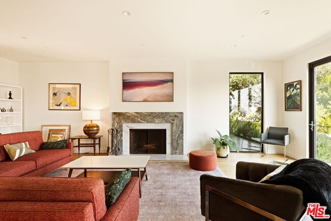Building Photo - 4301 Cromwell Ave