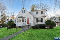 Building Photo - 524 N Monroe St