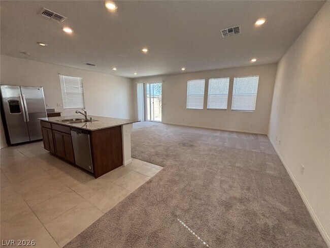 Building Photo - 7008 Dandelion Pk Ave