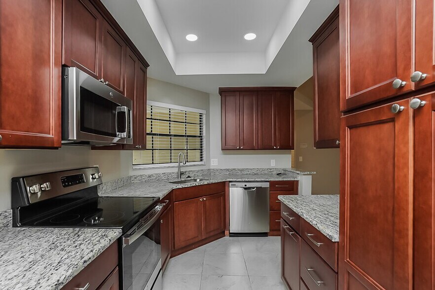 Building Photo - 5312 Southwick Dr