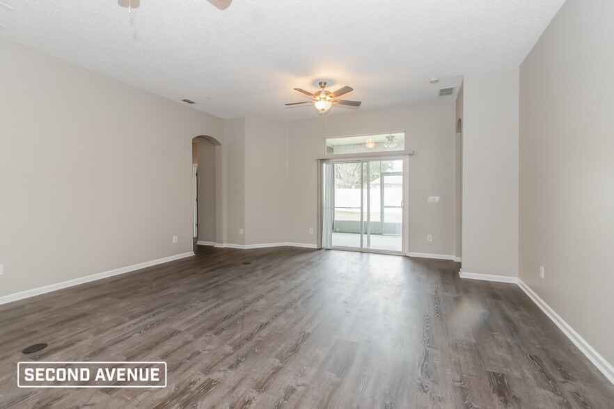 Building Photo - 549 Wakemont Dr
