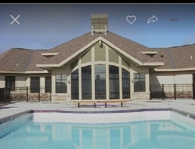 Building Photo - Blaine Home
