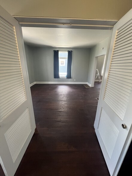Building Photo - 1525 Fairview Pl