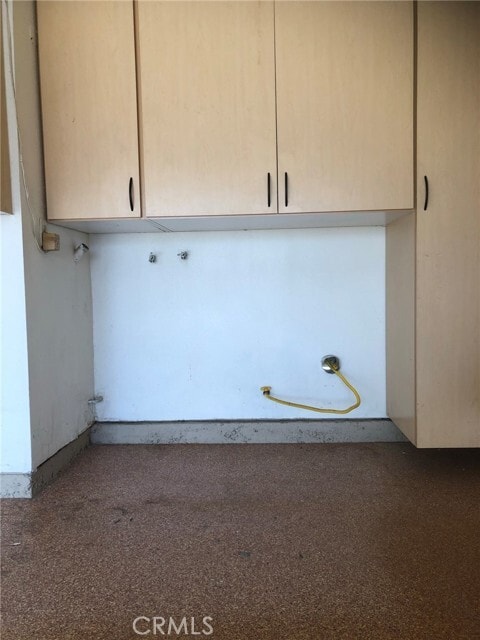 Building Photo - 8552 La Vine St