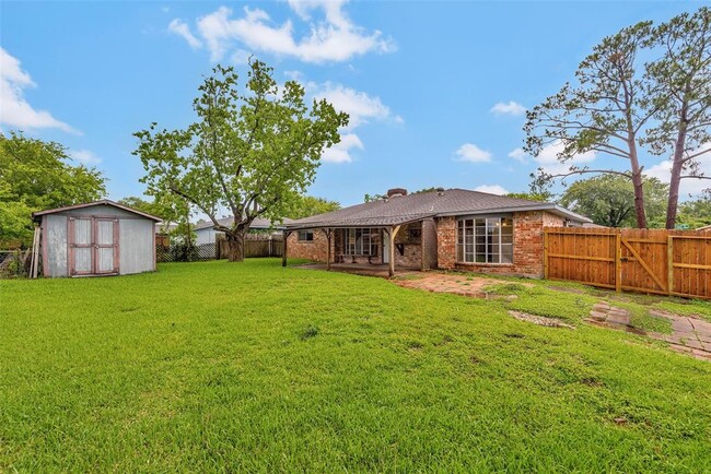 Building Photo - 16603 Tibet Rd