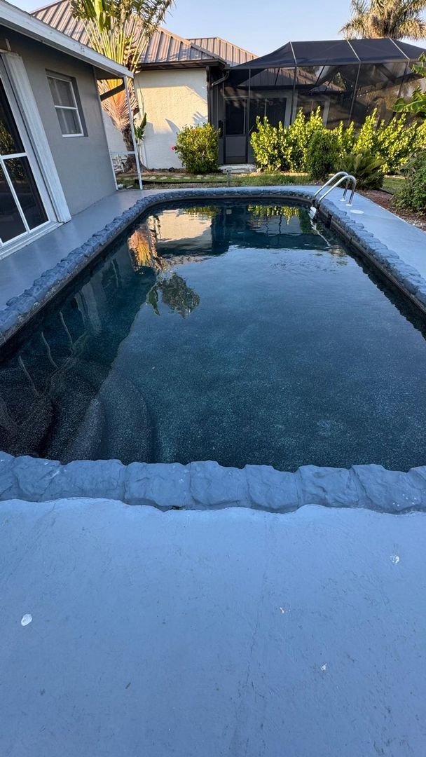 Building Photo - Welcome to your dream rental in Cape Coral! This fully remodeled, MONTH TO MONTH available home.