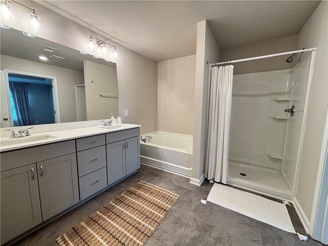 Building Photo - 111 Millers Ln