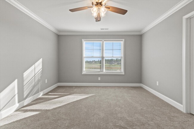 Building Photo - NEW & Move in Ready Townhome!