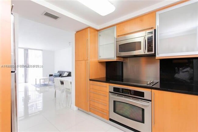 Building Photo - 6365 Collins Ave