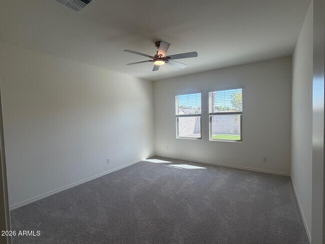 Building Photo - 4422 N 100th Dr