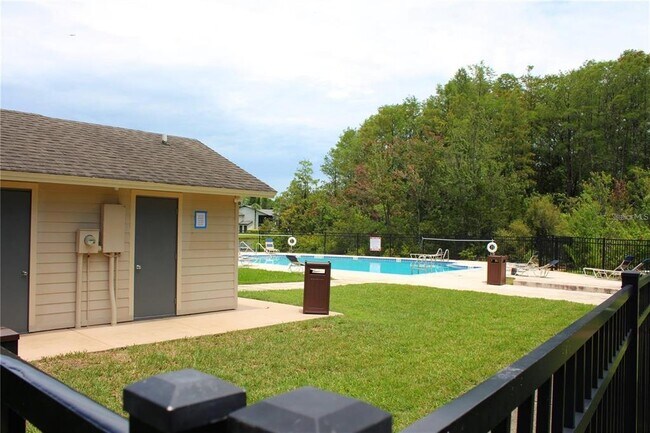 Building Photo - 1340 Stearman Ct