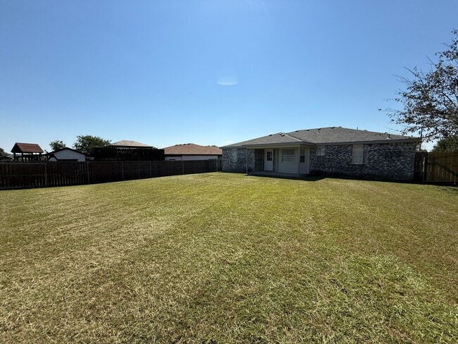 Building Photo - 4207 Sand Dollar Dr