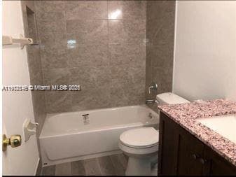 Building Photo - 4943 NW 82nd Ave