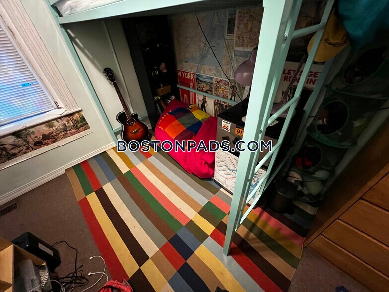 Building Photo - 71 S Huntington Ave