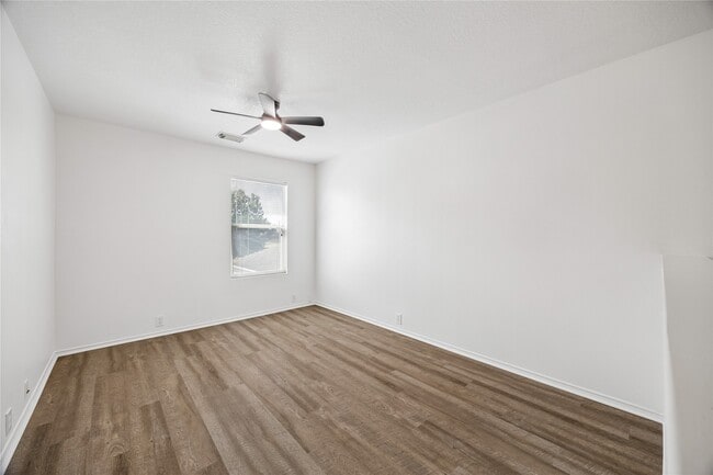 Building Photo - 3418 Glenmore Meadow Dr
