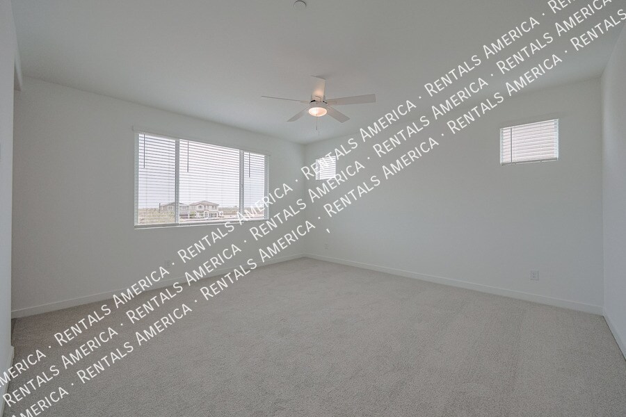 Building Photo - 11985 Calle de Pompas W