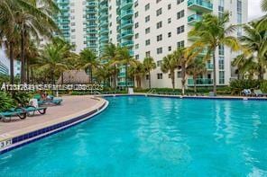 Building Photo - 3901 S Ocean Dr