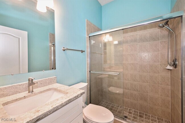 Building Photo - 4413 SW 26th Ct