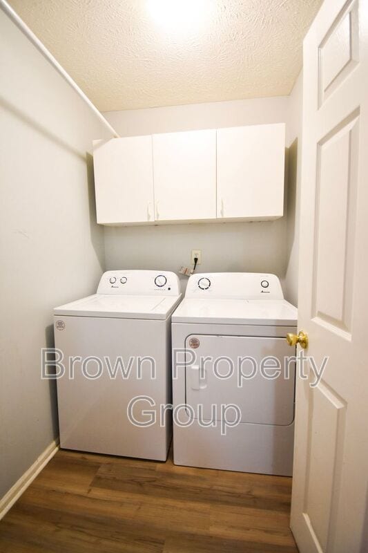 Building Photo - 624 Porter Rd