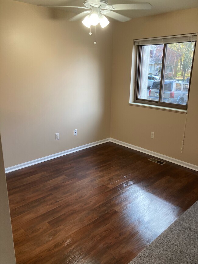 Building Photo - 27690 Harrison Woods Ln