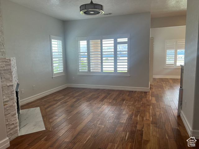 Building Photo - 7241 Brittany Park Ave