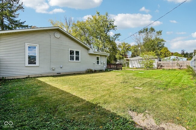 Building Photo - 1920 E 67th St