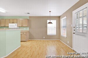Building Photo - 9414 Gillcross Way