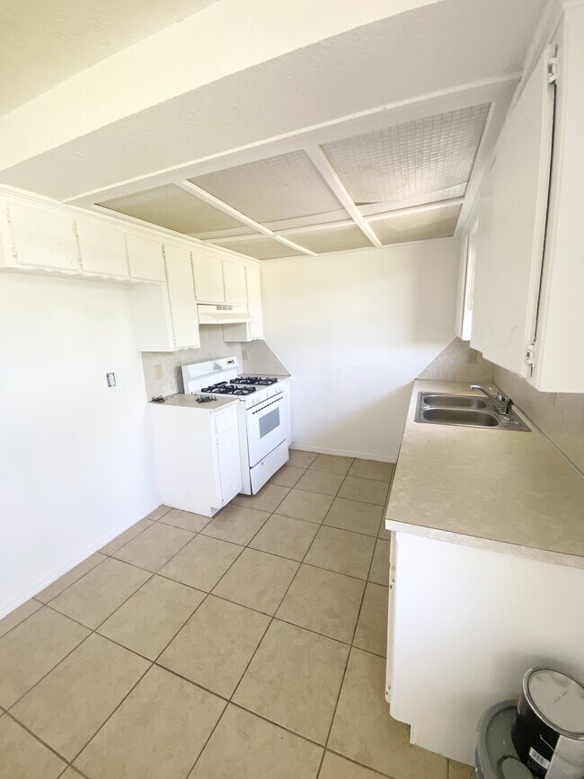 Building Photo - 1821 Mark Trail