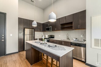 Interior Photo - Travis Flats