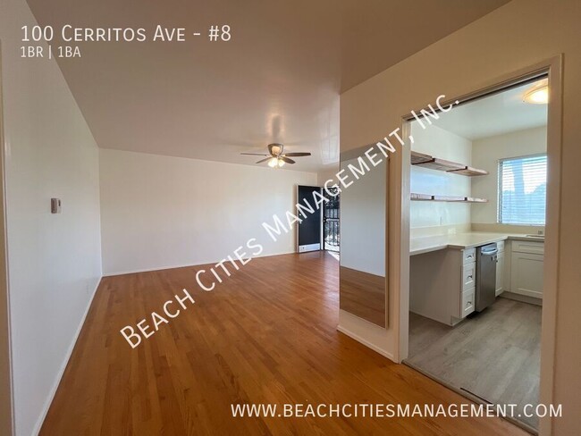 Building Photo - Charming 1 Bedroom 1 Bath Condo- Blocks Aw...