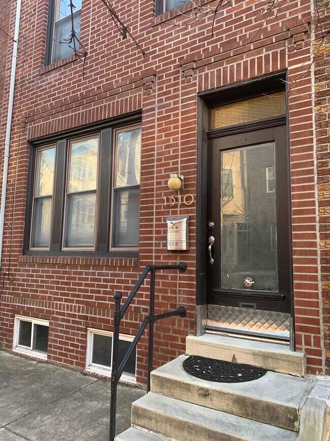 front of house - 1310 Ellsworth St