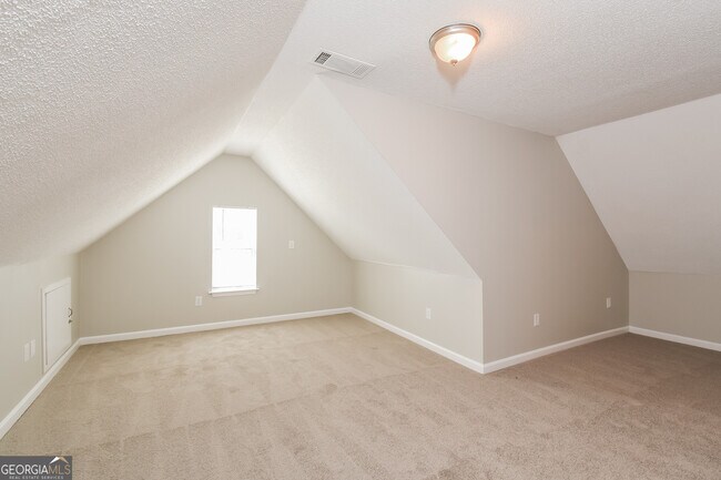 Building Photo - 412 Windstream Dr SW