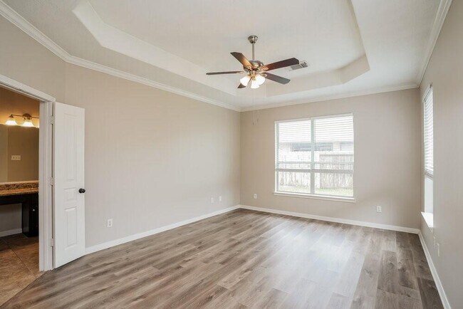 Building Photo - 2130 Pelican Landing Ct