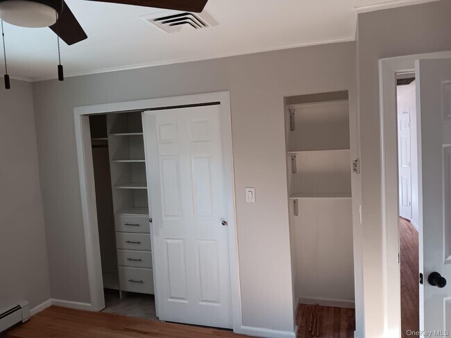 Building Photo - 150 Albany Ave