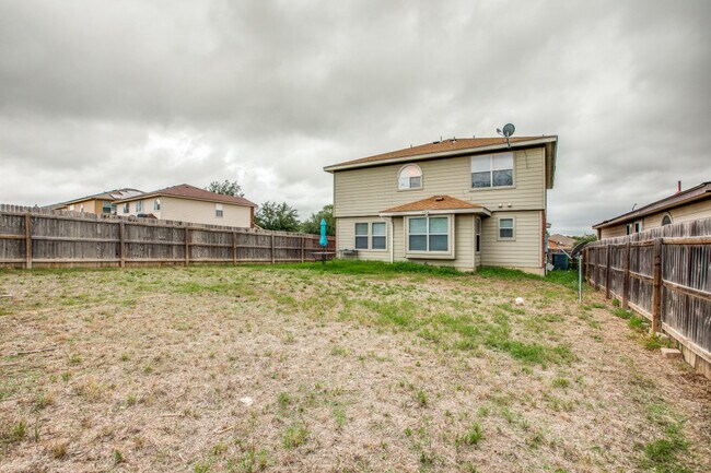 Building Photo - 670 Rattler Bluff