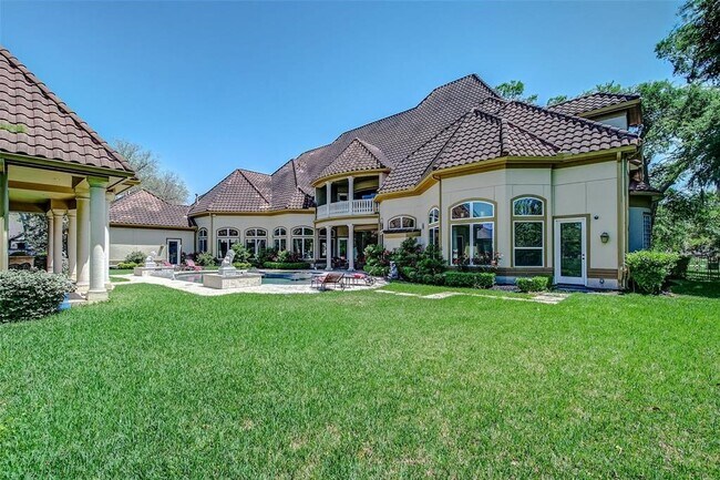 Building Photo - 33202 W Haddon Ct