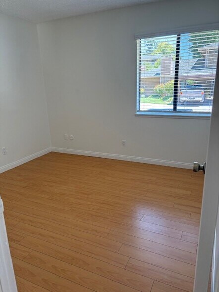 2nd Bedroom - 28875 Conejo View Dr