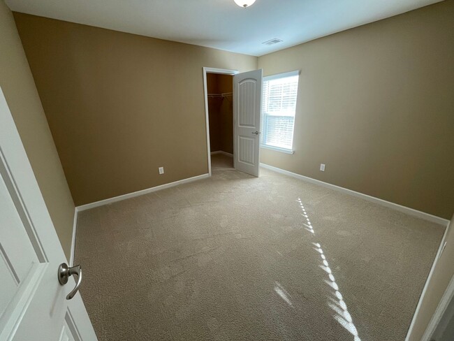 Building Photo - 3BR Home w/ Fenced-In Yard in Palmetto Pointe