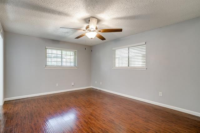 Building Photo - 1135 Joanna Cir