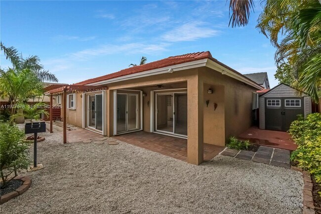 Building Photo - 15561 SW 144th Terrace