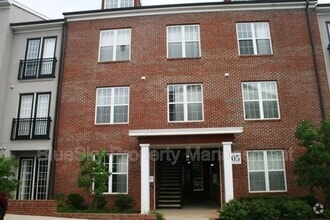 Building Photo - 705-71C Walker Square