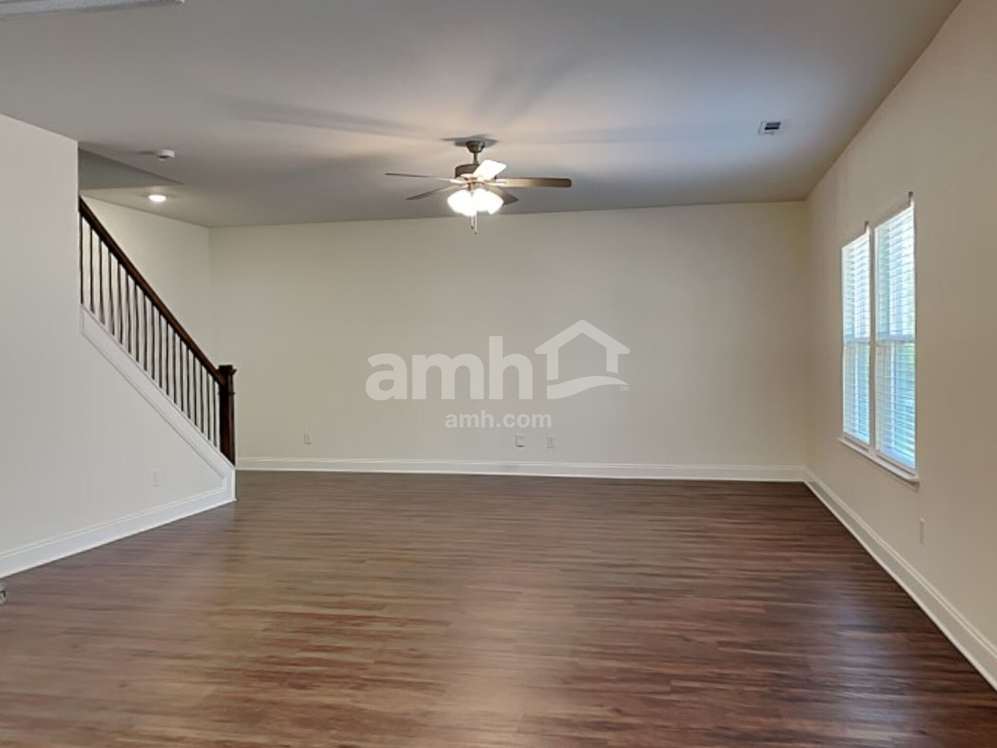 Building Photo - 5969 Hagar Vly Dr