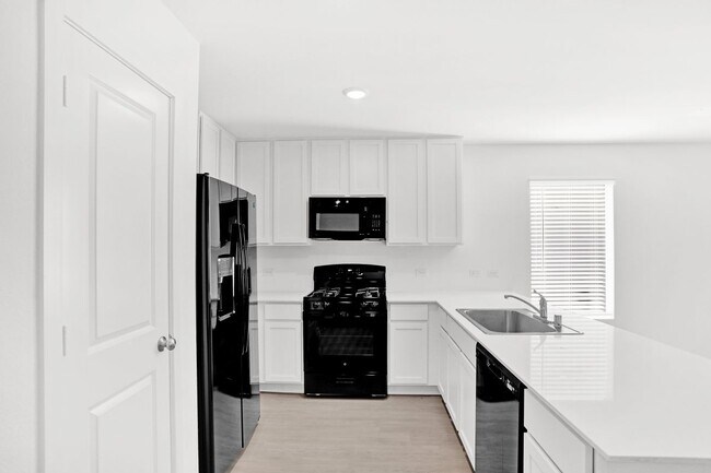 Building Photo - 1009 Macnab Dr