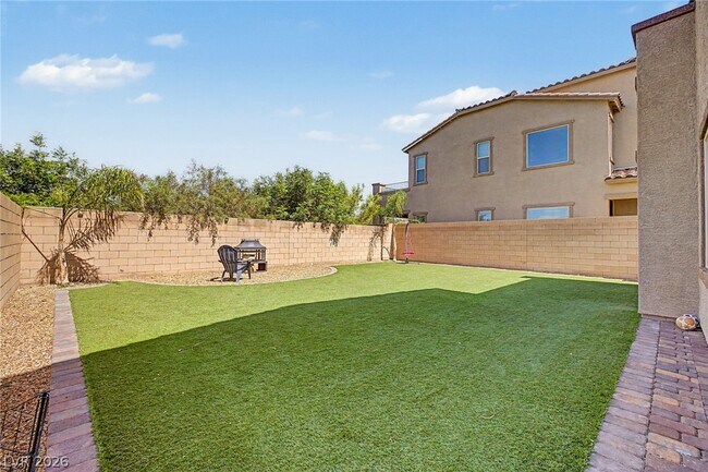 Building Photo - 8148 Little Skye Ct