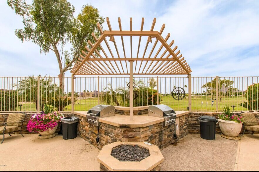 Available Grills - 7910 E Thomas Rd